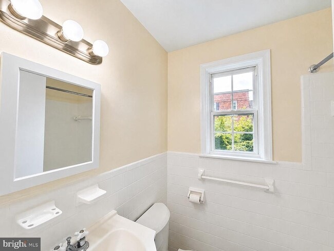 Photo - 3823 W St SE Unidad 201