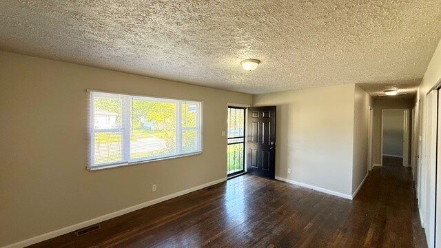 Photo - SOUTH EAST/BEECH GROVE 3 BEDROOM 1.5 BATH RANCH RECENTLY UPDATED!