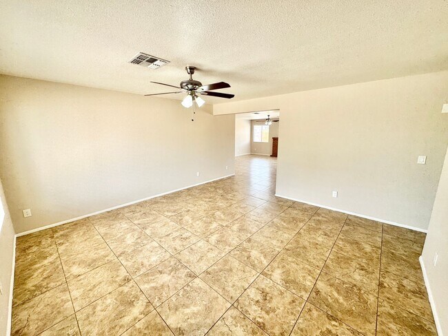 Photo - Fantastic 3 Bedroom/2 Bath Single Level Home & NO HOA!  Schedule a Showing Today!