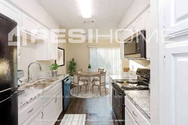 Photo - 1305 Duvall Dr