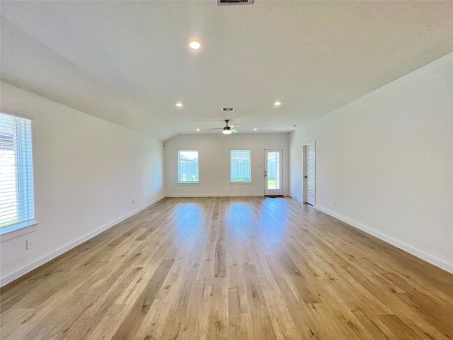 Photo - 30243 Lone Peak Dr