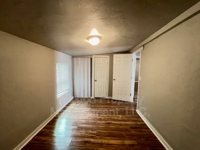 Photo - 322 Reed Ave