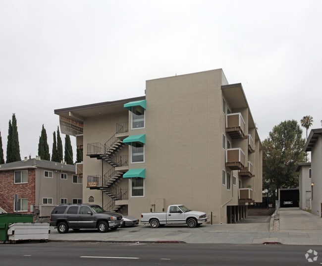 University Commons - University Commons