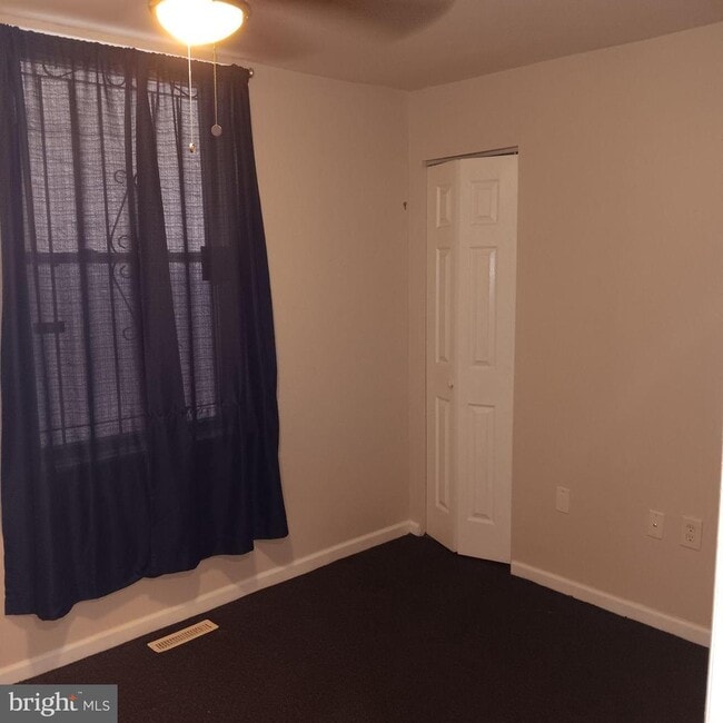 Photo - 1732 W Diamond St Unidad 1