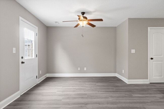Photo - 1720 Manning Dr Unit 2