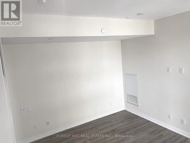 Photo - 42 Charles St E Unité 3701