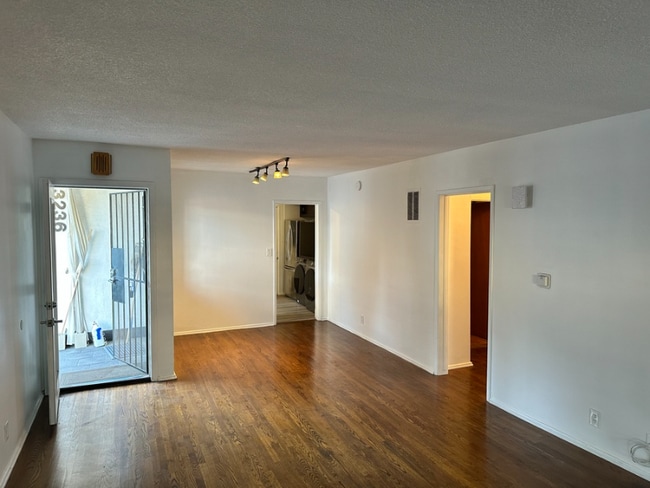 Photo - 3236 Larissa Dr