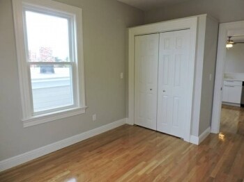 Photo - 168 Hampshire St Unit 2