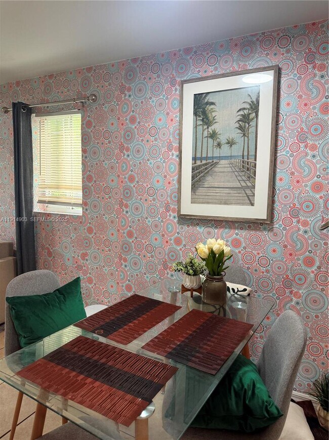 Photo - 821 SW 2nd St Unit 10