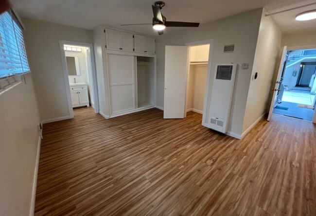 Photo - 4710 Vantage Ave