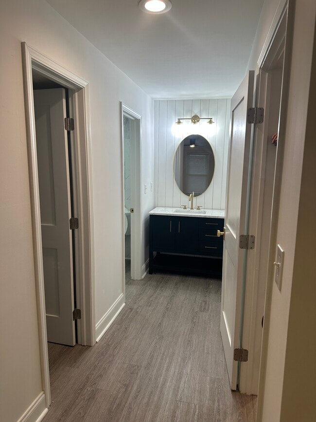 Photo - 304 Dunbar Dr Unit 304 Dunbar Drive