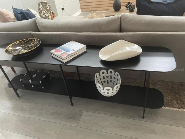 Photo - 734 Monroe Cir