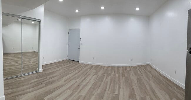 Photo - 1813 11th St Unidad 2
