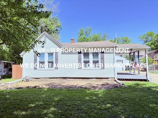 Photo - 138 W Warren St