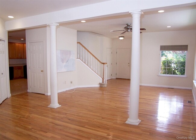 Photo - 63 Sunflower Ridge Rd