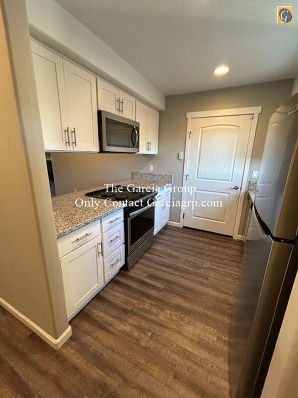 Photo - 15454 SE East Ave