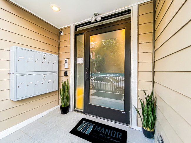 Photo - 133 S 46th St