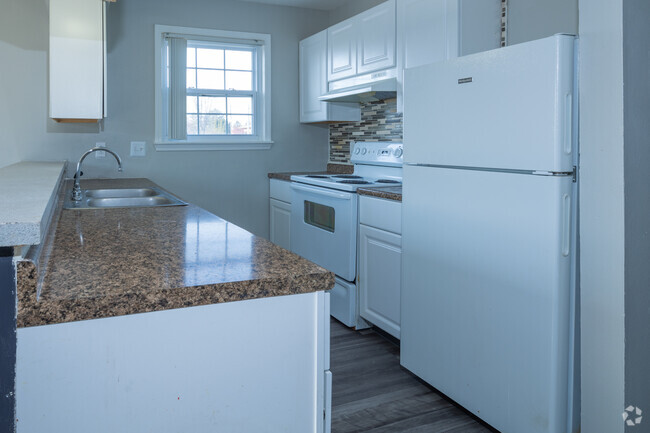 Interior Photo - Trotwood Downs and Brittany Townhomes