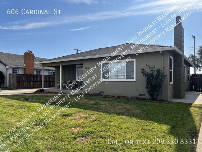 Remodeled 3 Bedroom Home - Remodeled 3 Bedroom Home