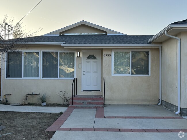 Building Photo - 6955 Calhoun Ave Rental