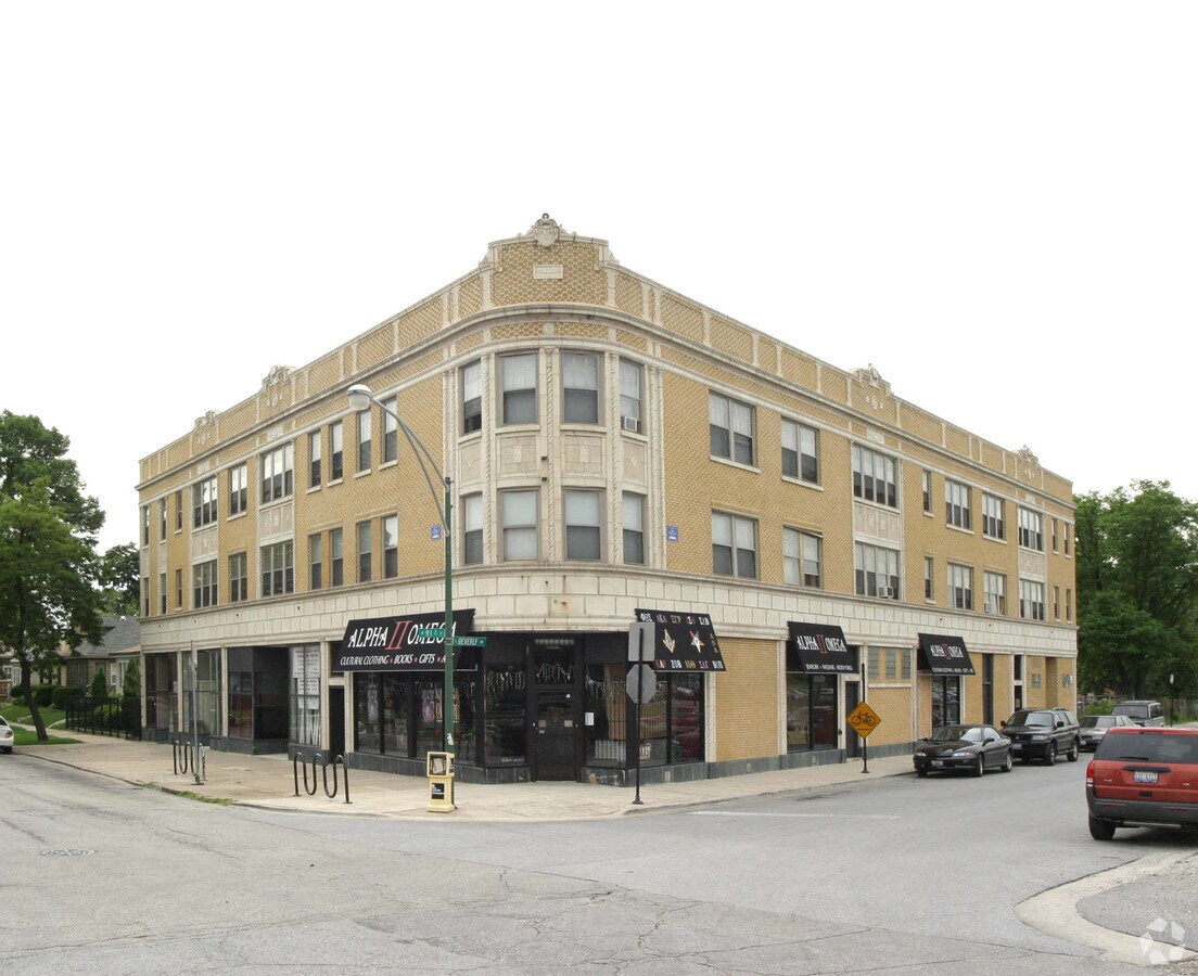 Photo - 9101-9109 S Beverly Ave Apartments