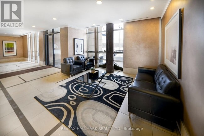 Photo - 131 Upper Duke Crescent Unit 803