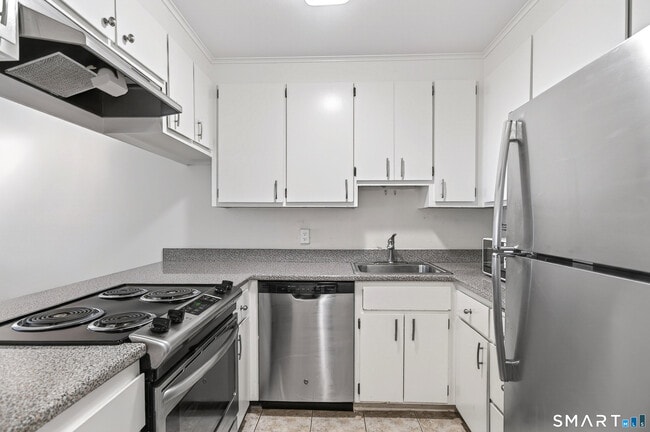 Photo - 163 South St Unit 12