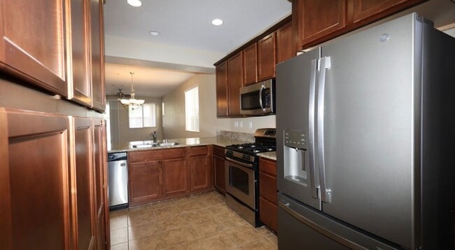 Photo - Beautiful 3 bed 2 bath located in Elk Grove!