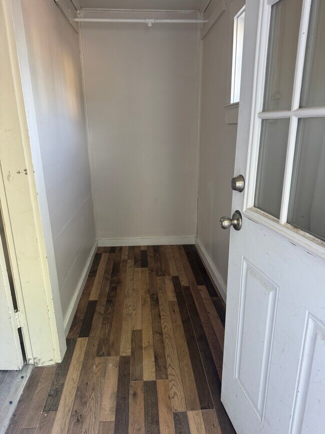 Photo - 608 E Fremont St