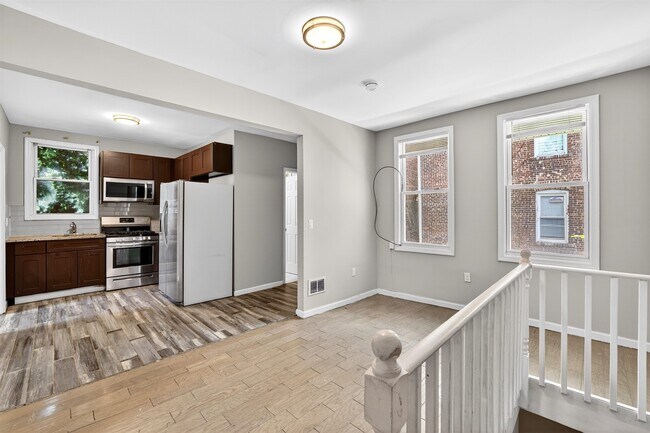 Photo - 83 Williams Ave Unit 3