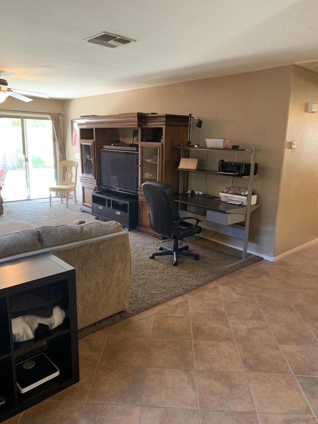 Photo - 45023 Miramar Rd
