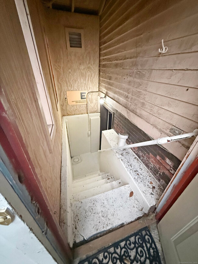 Photo - 608 Orange St