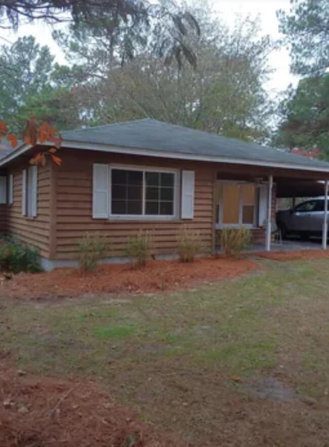 Building Photo - 2185 Foxfire Rd Rental