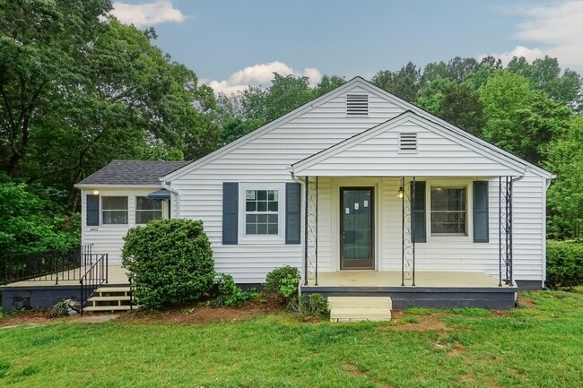 Photo - Three Bedroom Single Family Home!