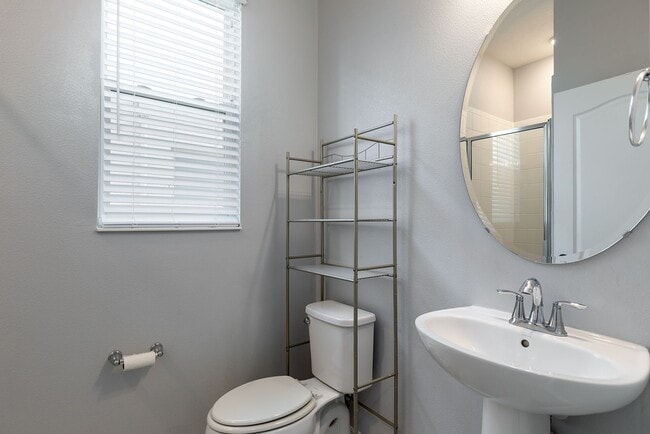 Photo - PRATICALLY BRAND NEW HOME IN GATED COMMUNITY!