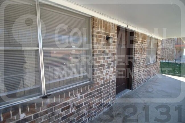 Photo - 609 Sunset Ln