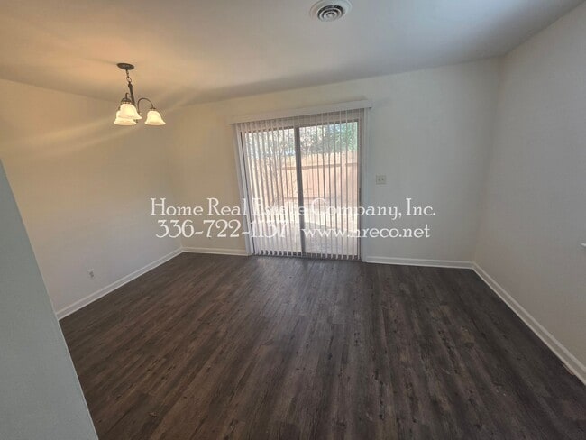 Photo - 1449 Brookwood Dr