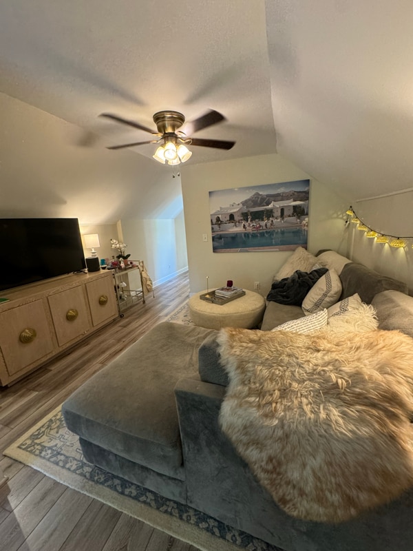 Photo - 1902 Sweetbriar Ave