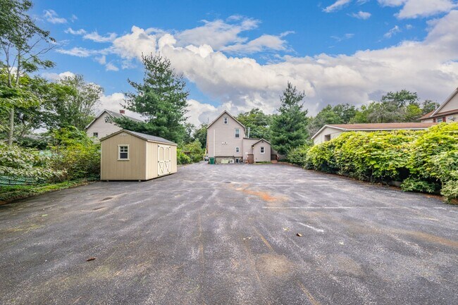 Photo - 4 Bedroom Single Family Home - Beacon NY