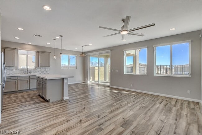 Photo - 8586 Felker St