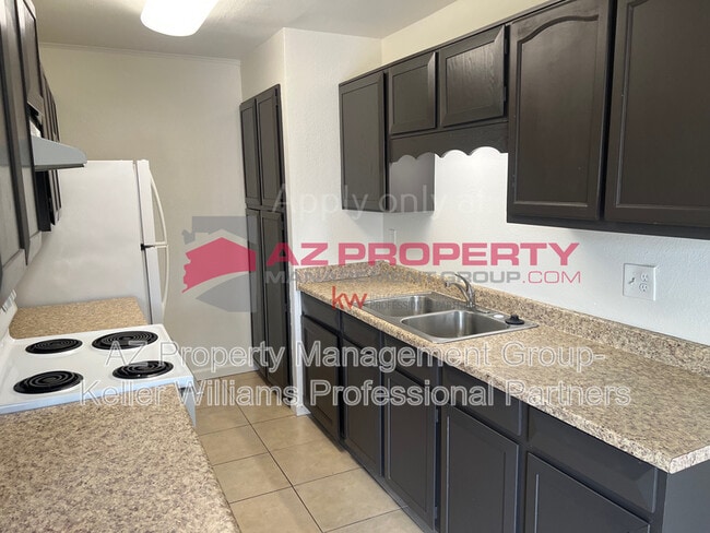 Photo - 6033 W Golden Ln