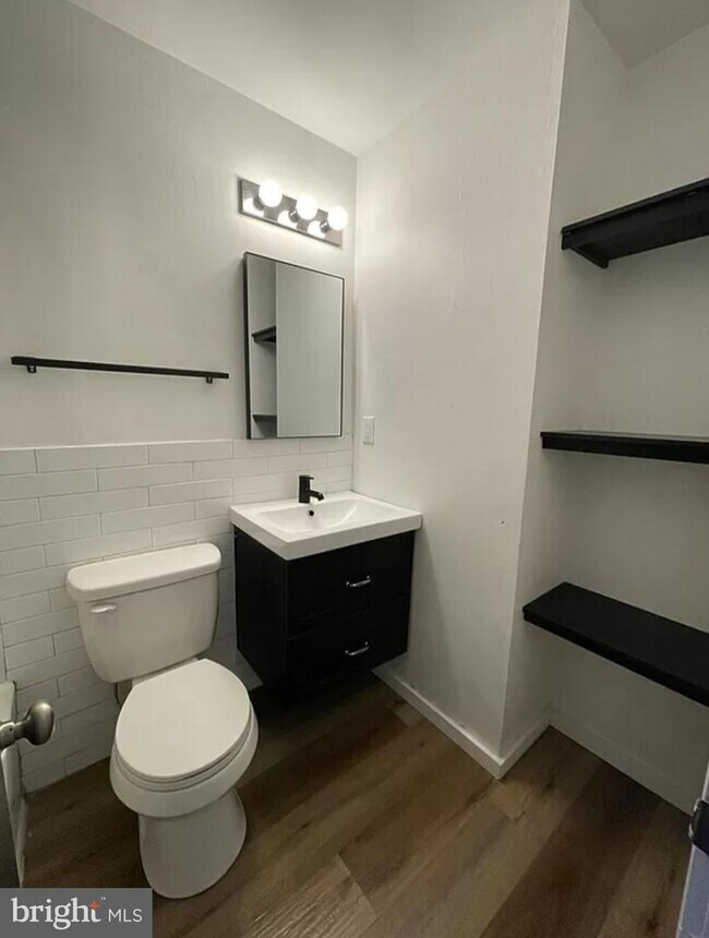 Photo - 12 Lennox Ct Townhome