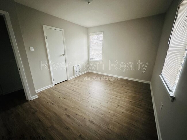 Photo - 3253 Ford Rd
