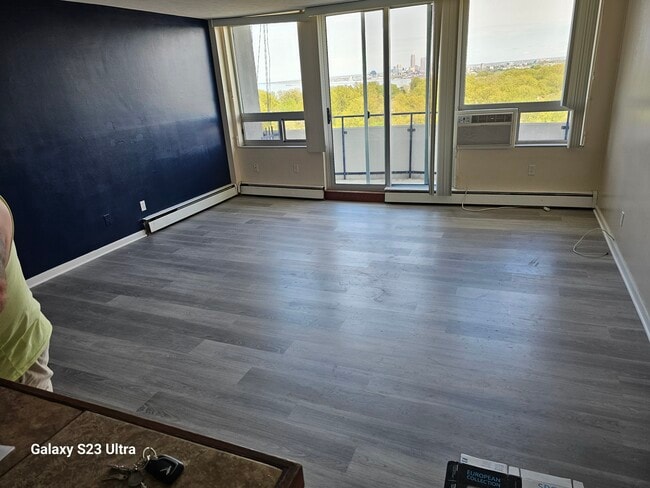 Photo - 11811 Lake Ave Unidad 1207