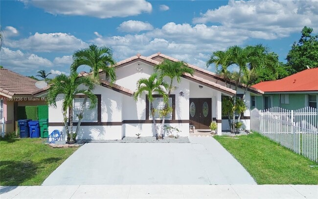 Photo - 18331 SW 135th Ave