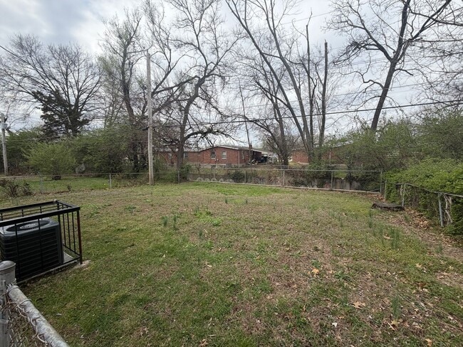 Photo - 1315 Mendell Dr