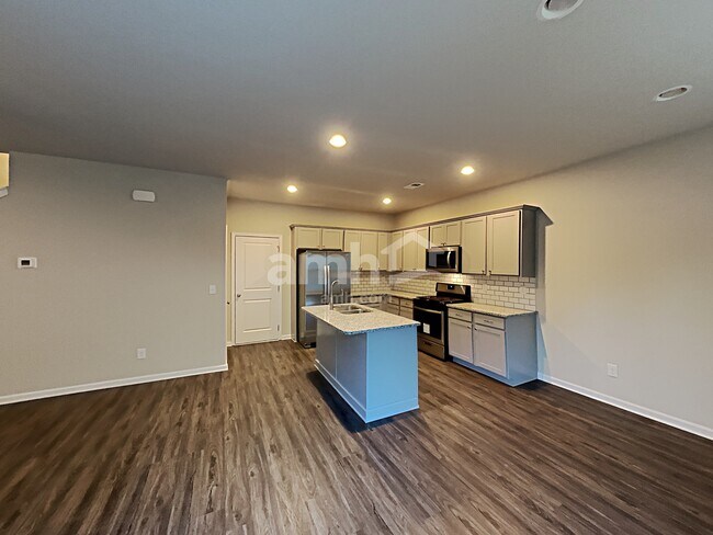 Photo - 222 N Fortune Way