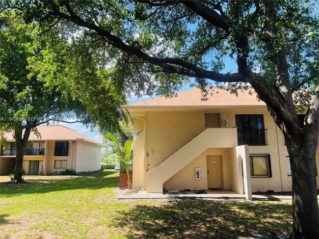 Photo - 5981 Washington St Unit 219