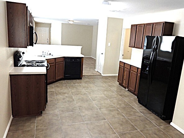 Photo - 4005 Shawnee Trail