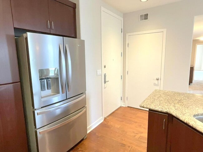 Photo - Great Corner Condo ! Lots Of Light ! Elan ... Unit #319